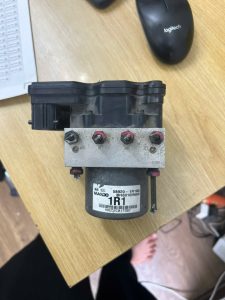 58920-1R100 CỤM PHANH Abs huyndai Acent