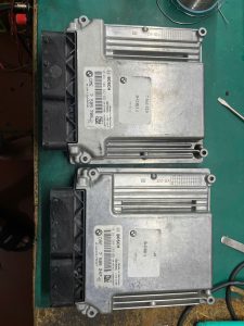 HỘP ECU BMW ECU Е81 Е87 E90 E91 DME 7585247