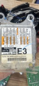 HỘP TÚI KHÍ TOYOTA VIOS 89170-0DB10