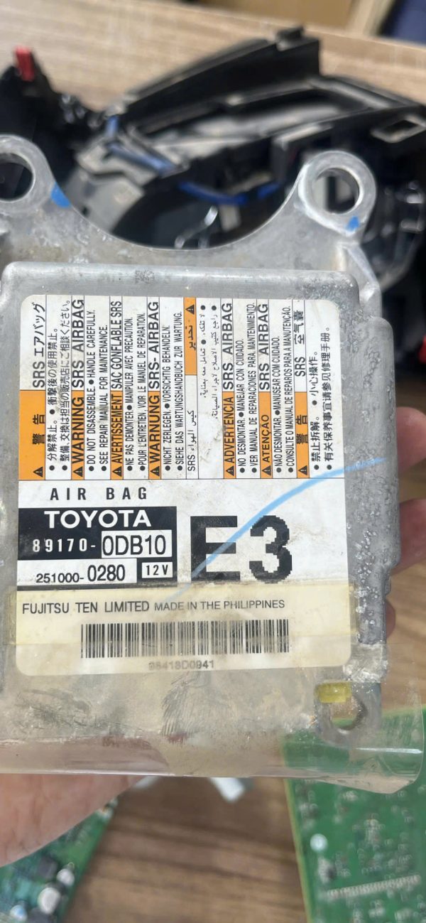 HỘP TÚI KHÍ TOYOTA VIOS 89170-0DB10