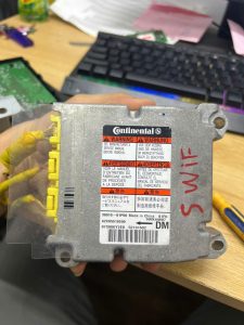 HỘP TÚI KHÍ SUZUKI SWIT 38910-61P00