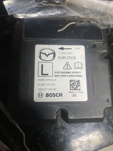 HỘP TÚI KHÍ MAZDA CX8 KV6557KK2A