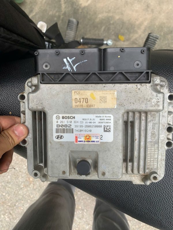 HỘP ĐIỀU KHIỂN ĐỘNG CƠ HYUNDAI ACCENT 2019-2020 39199-2B082