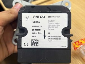 HỘP TÚI KHÍ VINFAST LUX A 0285015231