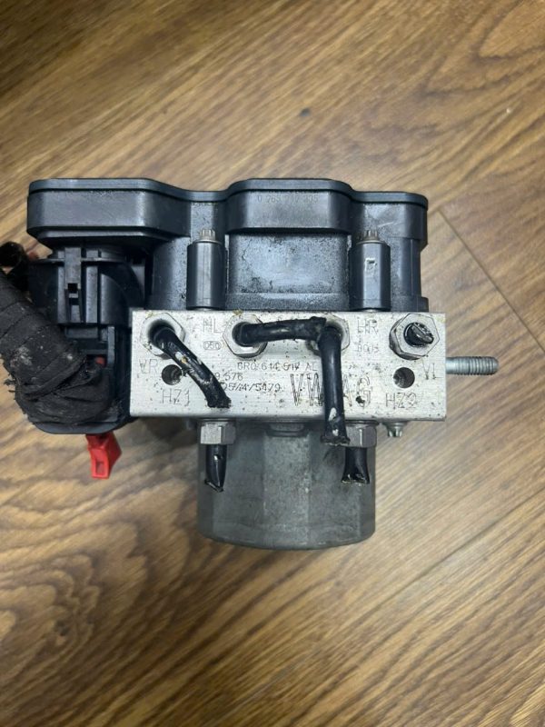 CỤM ABS VOLKSWAGEN POLO 6R0614517 AL