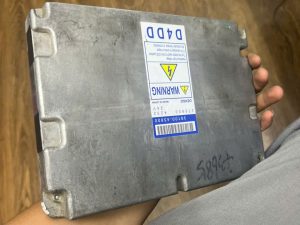 HỘP ĐIỀU KHIỂN ĐỘNG CƠ HYUNDAI COUNTY 39100-45800