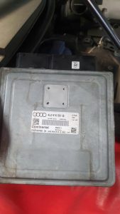 HỘP ECU AUDI Q7 4L0910551 Q