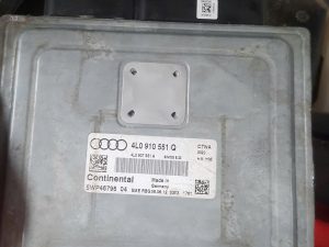 HỘP ECU AUDI Q7 4L0910551 Q